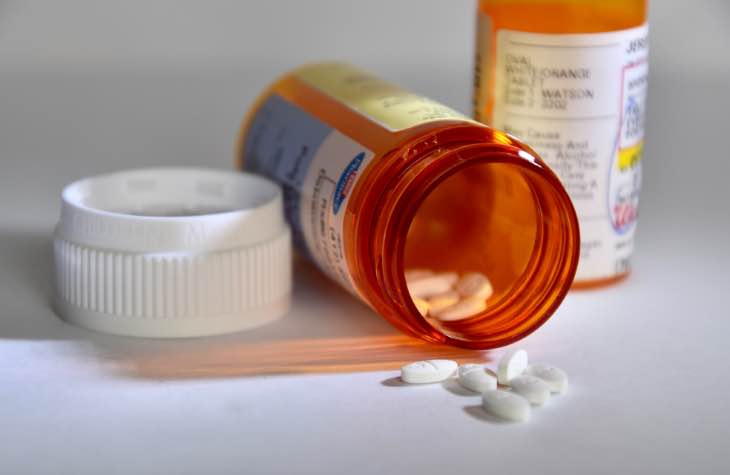 Image Of Bottle With Pills That Are Fda Approved Medications For Alcohol Addiction