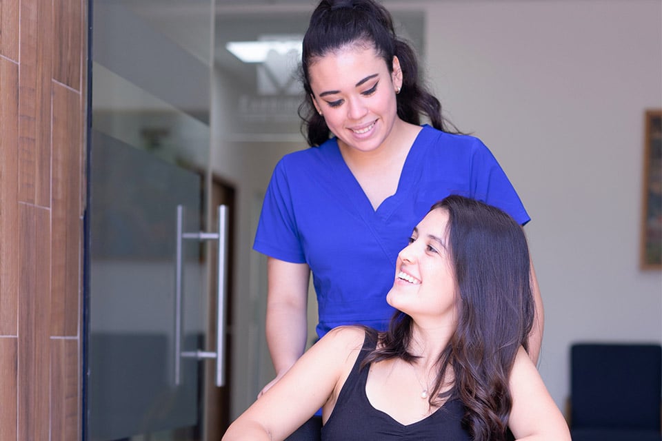 photo showing a nurse helping the patient in detoxification process